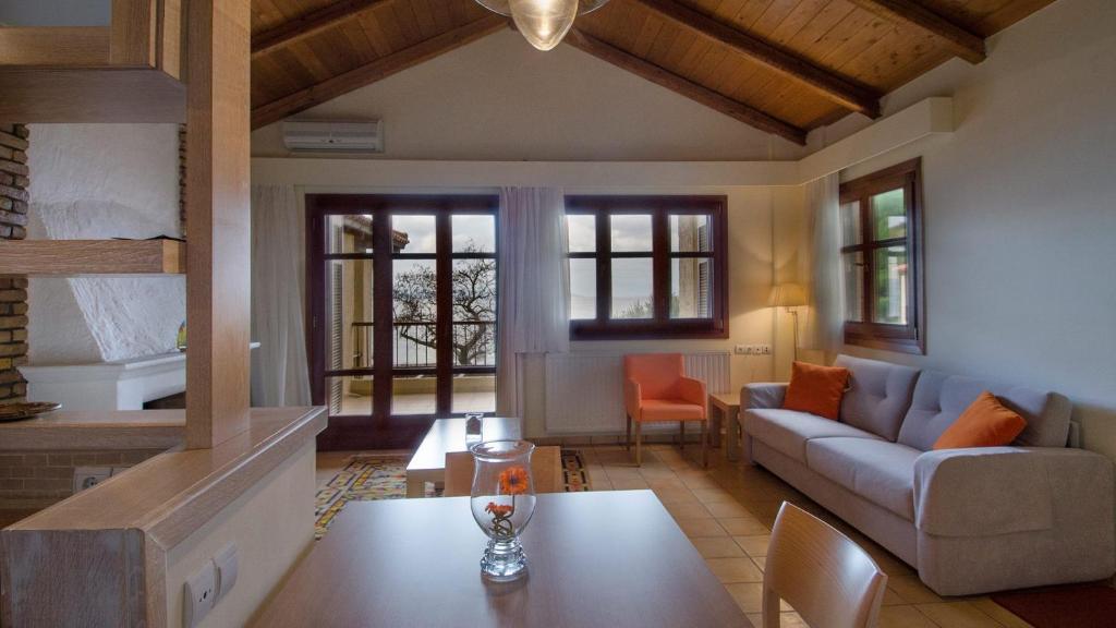 Kaminos Resort Límni Habitación foto